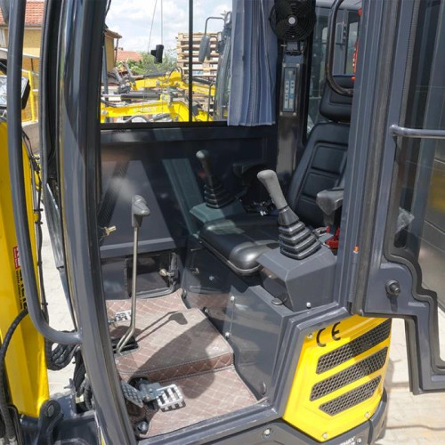 Міні-екскаватор Cimex CHE12RS-CAB-SB з шарнірним стрілою